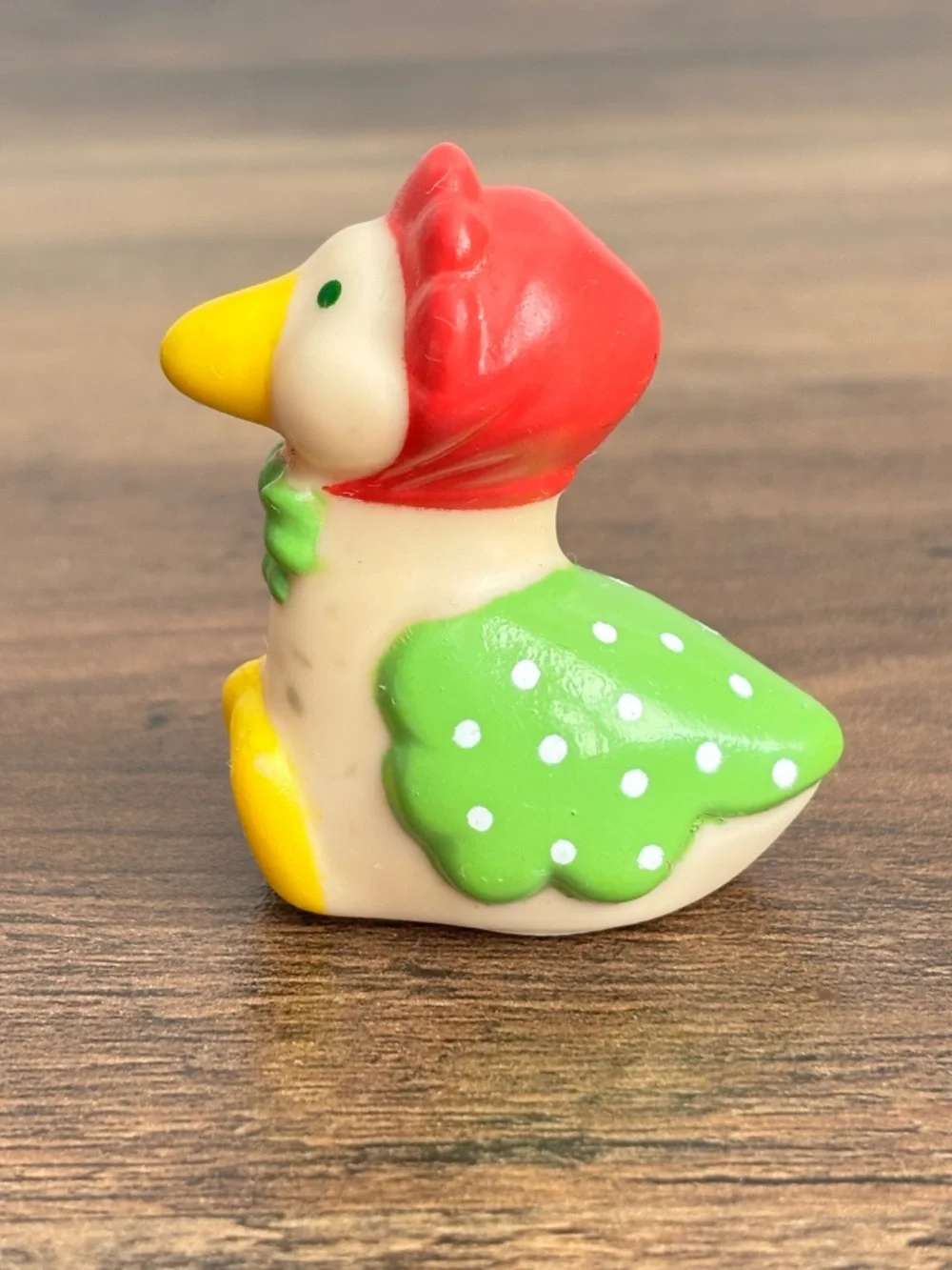 VINTAGE Strawberry Shortcake Cherry Cuddler Pet Figure Gooseberry the Duck 1982